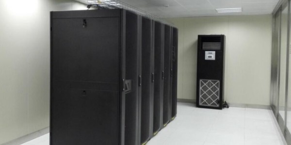 動(dòng)環(huán)監(jiān)控系統(tǒng)：智能運(yùn)維的核心保障